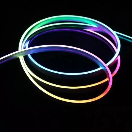 Les lumières LED peuvent-elles être installées à l'extérieur?
