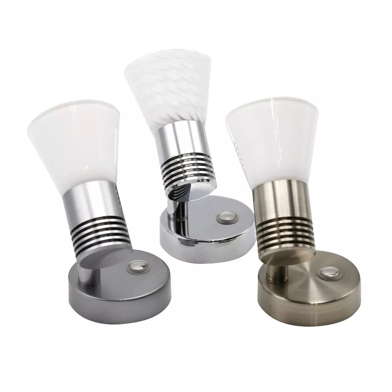 Qu'est-ce qui fait de cette lumière LED 24V l'ajustement parfait pour les bateaux et les VR?